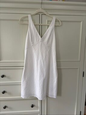Abercrombie & Fitch White Smocked Waist Tank